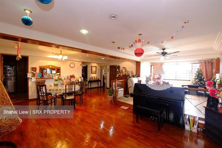 Blk 155 Pasir Ris Street 13 (Pasir Ris), HDB Executive #195100482